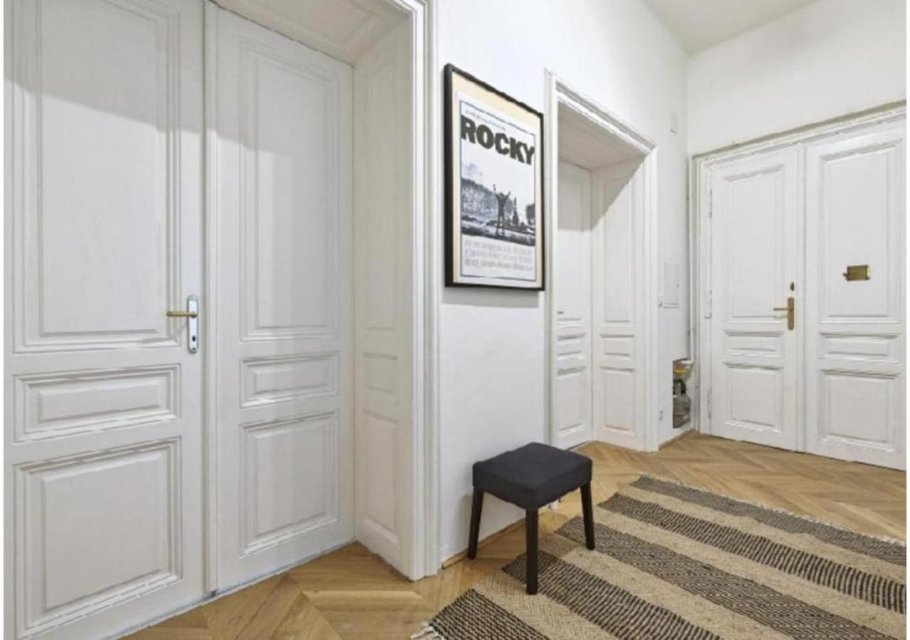 Luxurious, 2 Min To Casino And Roemertherme Appartement Baden Buitenkant foto