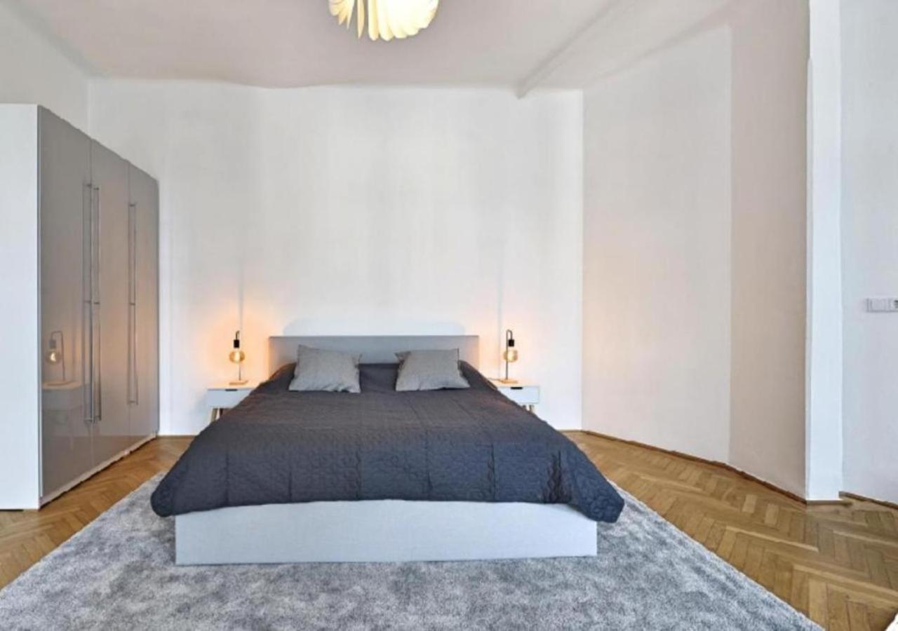 Luxurious, 2 Min To Casino And Roemertherme Appartement Baden Buitenkant foto