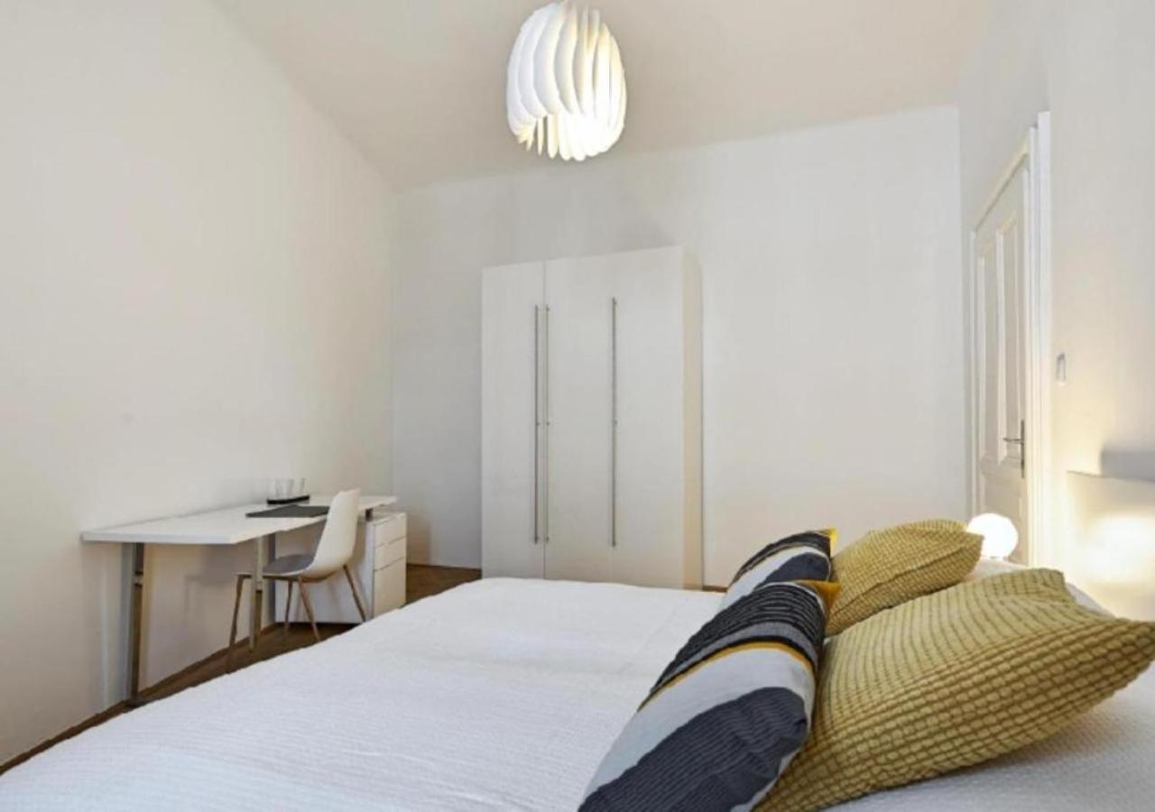 Luxurious, 2 Min To Casino And Roemertherme Appartement Baden Buitenkant foto
